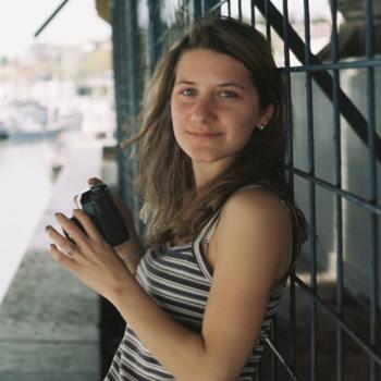 Babysitter Genoa: Ada Vera
