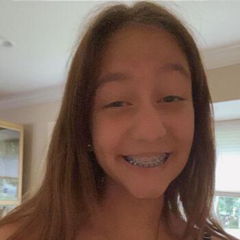 Babysitter in Westwood (New Jersey): Danielle