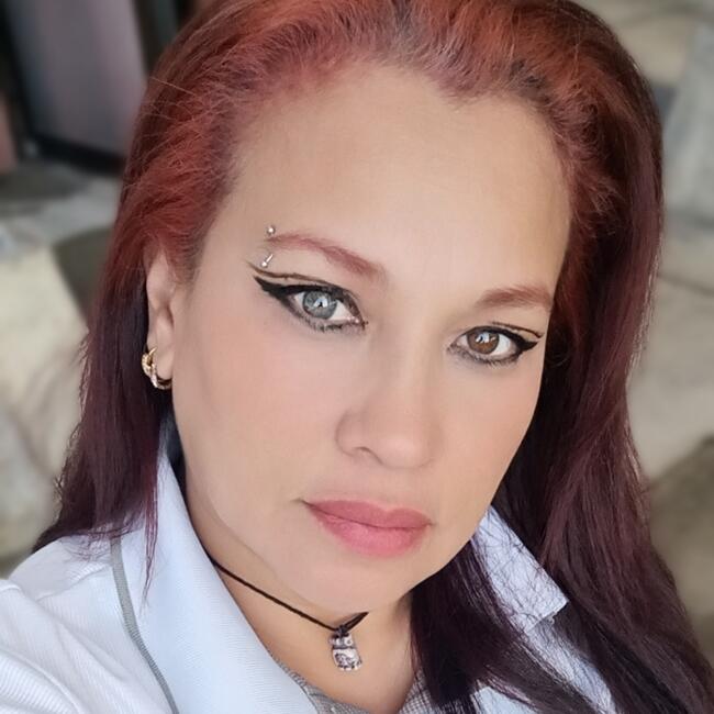 Babysitting job in San José (Provincia de San José): Elizabeth