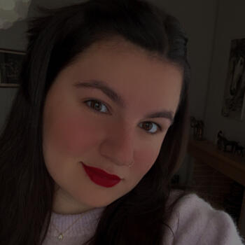 Babysitter in Paianía: Αριανα