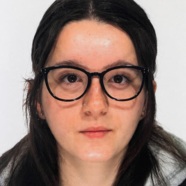 Babysitter in Syracuse: Maria Benedetta