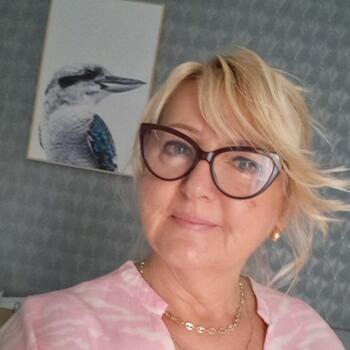 Babysitter in Budapest: Eva