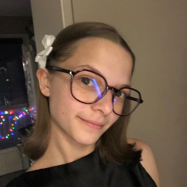 Babysitter in Vallauris: Eva