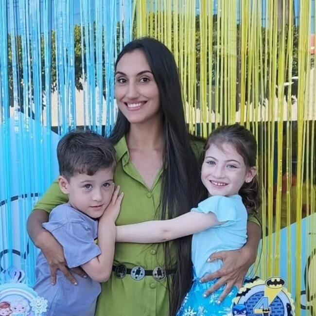 Babysitting job in El Tesoro: Mica