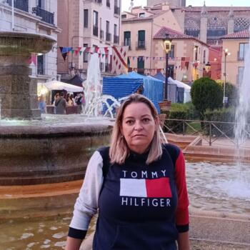 Babysitter in Catral: Esmeralda