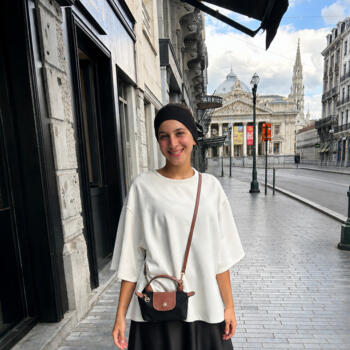 Babysitter in Brussels: Ines