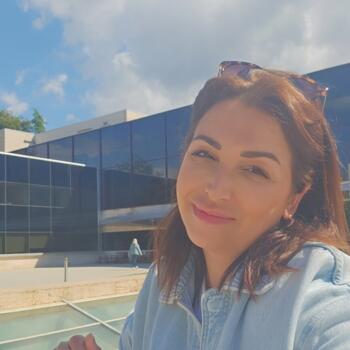 Babysitter Villenave-d'Ornon: Nassima