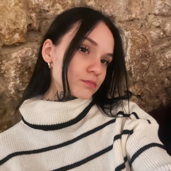 Niania w Kraków: Nina