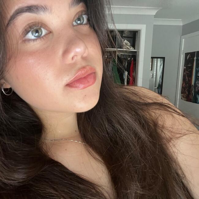 Babysitter in Central Coast: Katrina