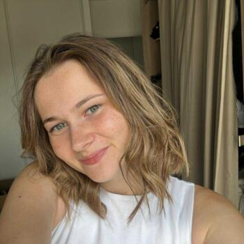 Babysitter in Saint-Barthélemy-d'Anjou: Léonie