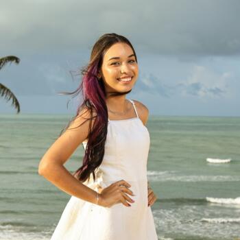 Babá em Parnamirim: Flavia