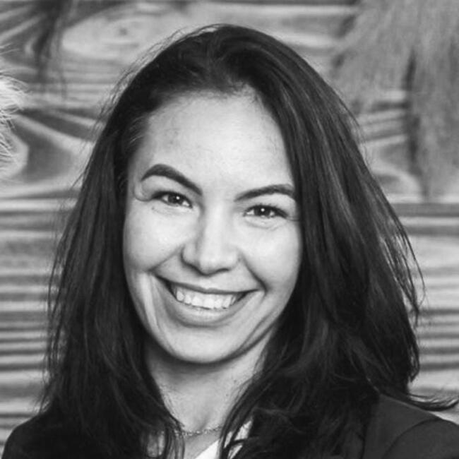 Babysitter in Alvorada (Rio Grande do Sul): Jusielen