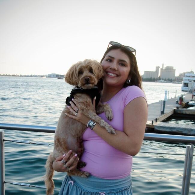 Babysitter in Guelph: Kate