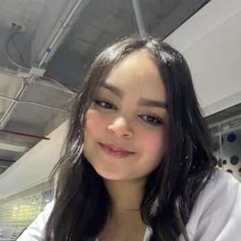 Niñera en Medellín: Sara