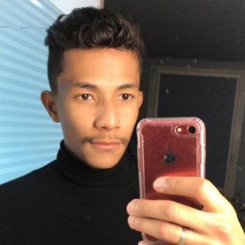 Babysitter Faro: Yuri