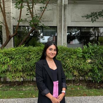 Babysitter in Santiago: Isidora