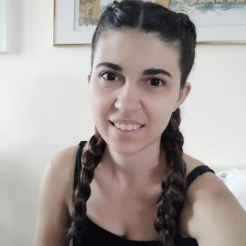 Babysitter στην περιοχή Δάφνη: Κωνσταντίνα
