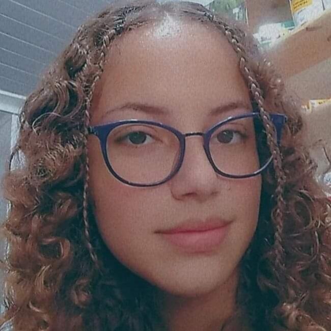 Babysitter in Florianópolis: Giovanna