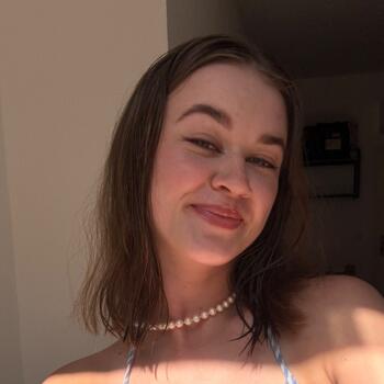 Baby-sitter à Boulogne-Billancourt: Oliwia