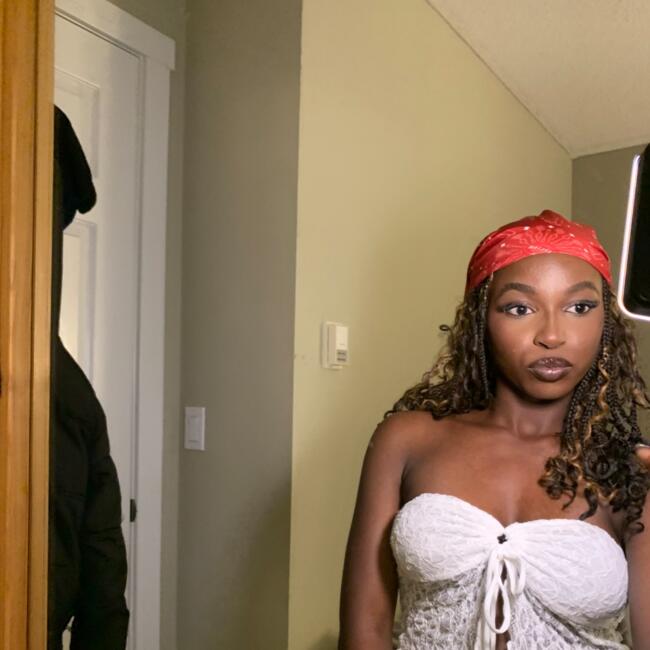 Baby-sitter in Calgary: Gabriella Mbabazi