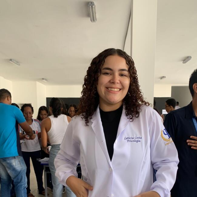 Babysitter in São Luís: Letícia