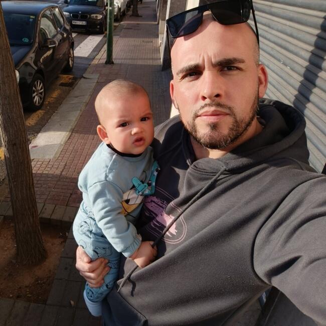 Babysitting job in Gavà: Raúl