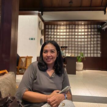 Babysitter in Denpasar: Tari