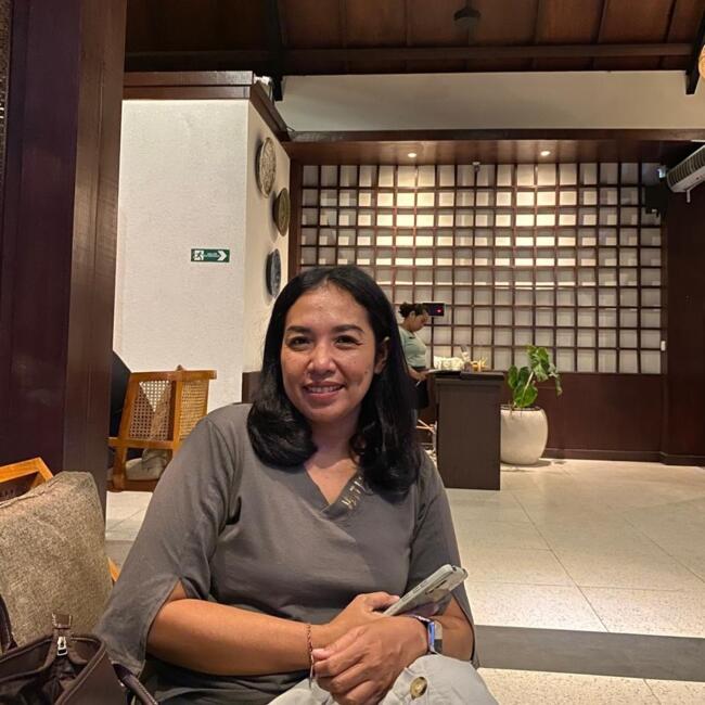 Babysitter di Kota Denpasar: Tari