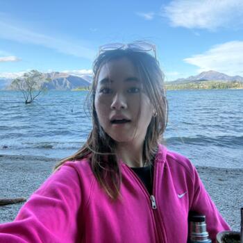 Babysitter in Christchurch: Sakura