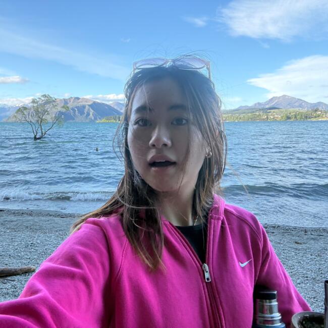 Babysitter in Christchurch: Sakura