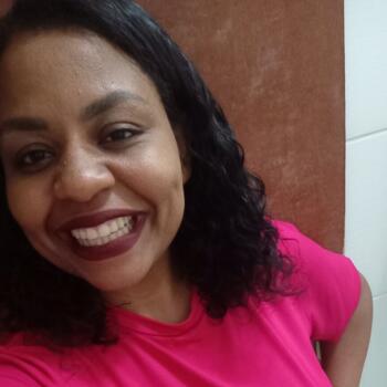 Babysitter in Praia Grande: Jacqueline