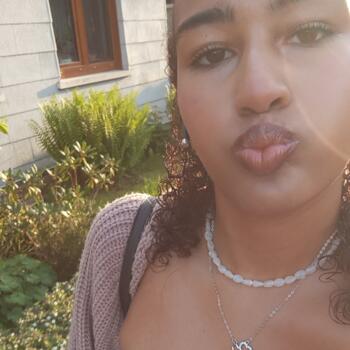 Babysitter in Enkenbach-Alsenborn: Celine