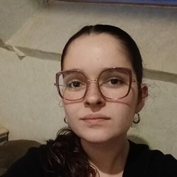 Babysitter in Luitré: Manon