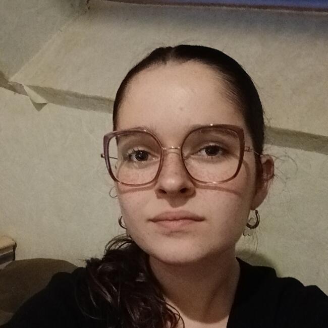 Babysitter in Luitré: Manon