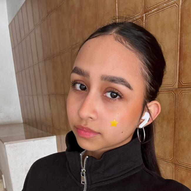 Babysitter in Valencia: Sarha Fernandez