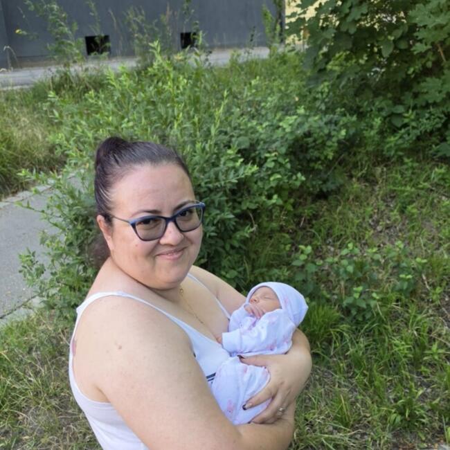 Babysitter in Augsburg: Elena-Liliana