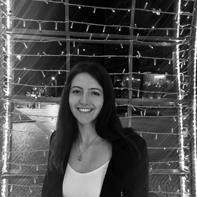 Babysitter in Lagoa (Distrito de Faro): Mariana