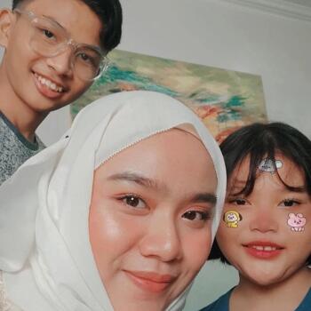 Babysitter in Semenyih: Nur