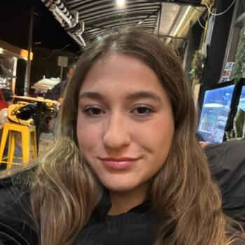 Babysitter a Milano: Laura