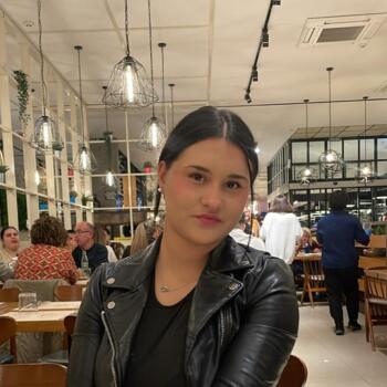 Nanny in Formentera de Segura: Candela