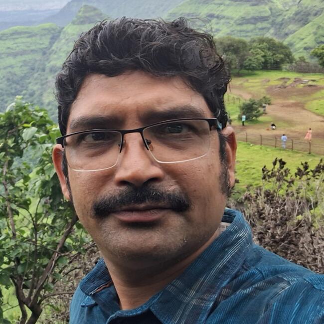 Thāne में बेबीसिटिंग की नौकरी: Abhishek