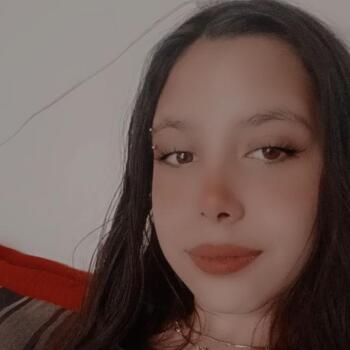 Babá em Toledo: Kamilla