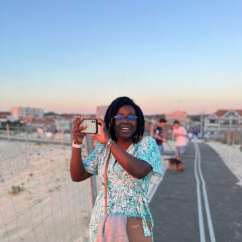 Babysitter Ottignies-Louvain-la-Neuve: Pamella
