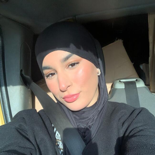 Babysitter in Villemomble: Leila