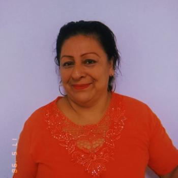 Niñera Juliaca: María Ernestina Luján Lucas