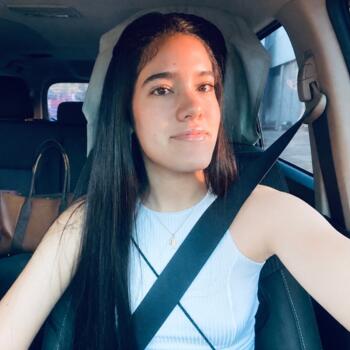 Babysitter in San Lorenzo: Jazmin