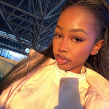 Babysitter Deinze: Djamila