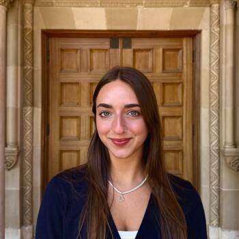 Babysitter in Los Angeles: Margot