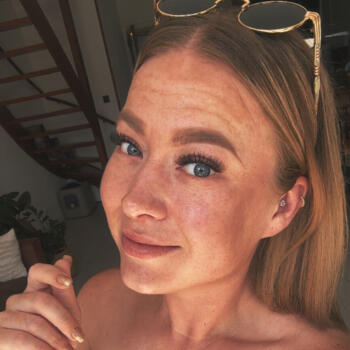 Babysitting job in Flushing: babysitting job Michelle