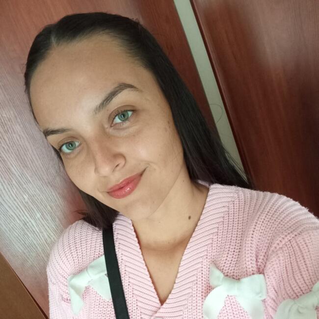 Babysitter in Nowy Dwór Mazowiecki: Maria Yazmin